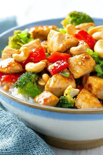 Delicious spicy chicken stir fry with colorful vegetables